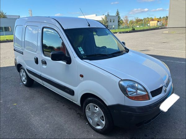 Renault Kangoo Renault Kangoo 1.5 DCI Année 2004 248.000 Kms Distribution