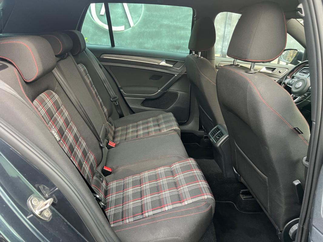 Volkswagen Golf VII GTI BVM 6 230 Ch
