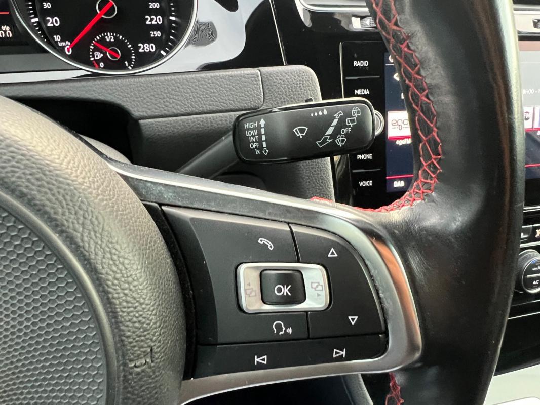 Volkswagen Golf VII GTI BVM 6 230 Ch
