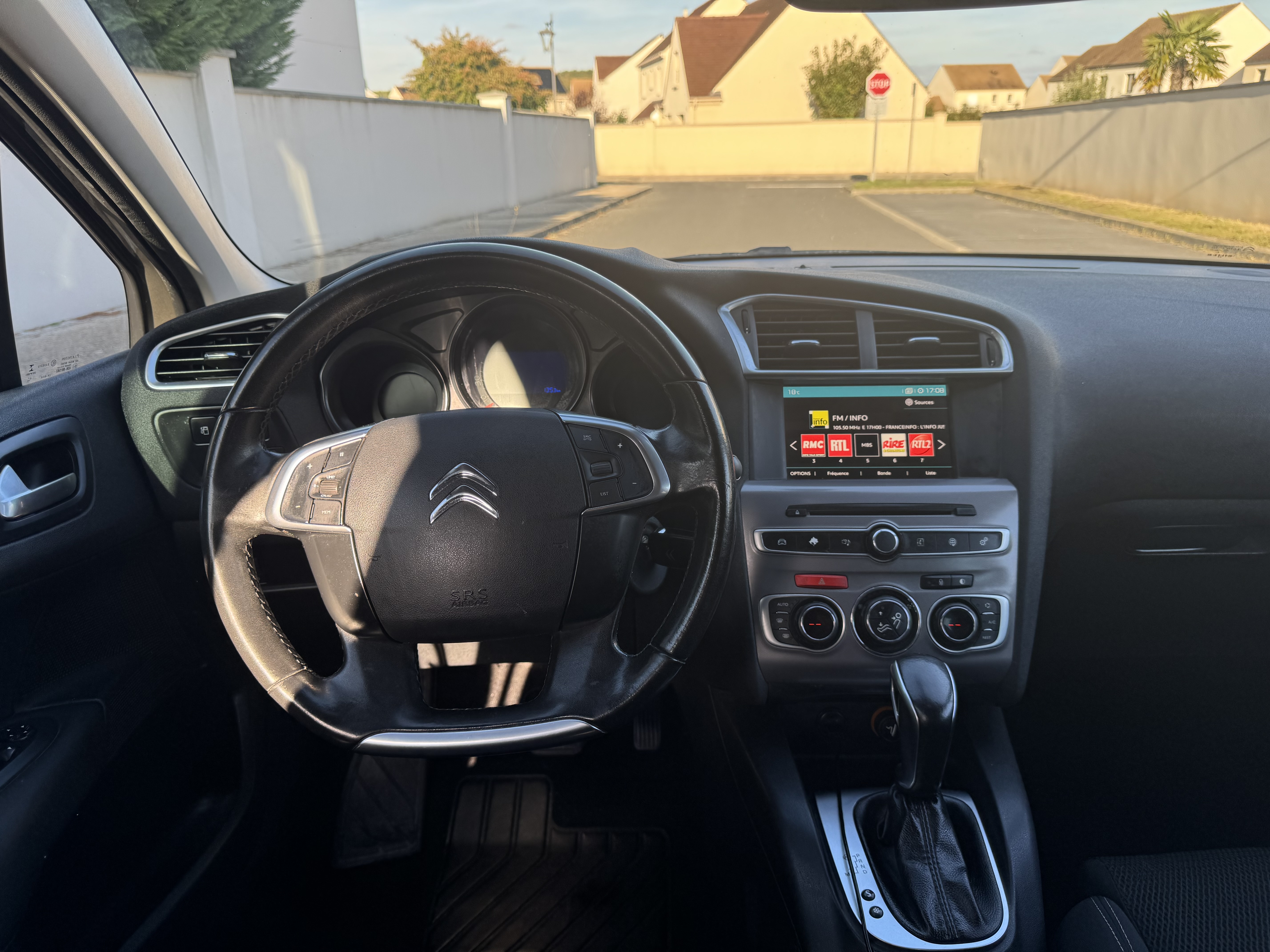 Citroen C4 II 1.6 BLUEHDI 120 MILLENIUM BUSINESS EAT6 TVA RECUPERABLE