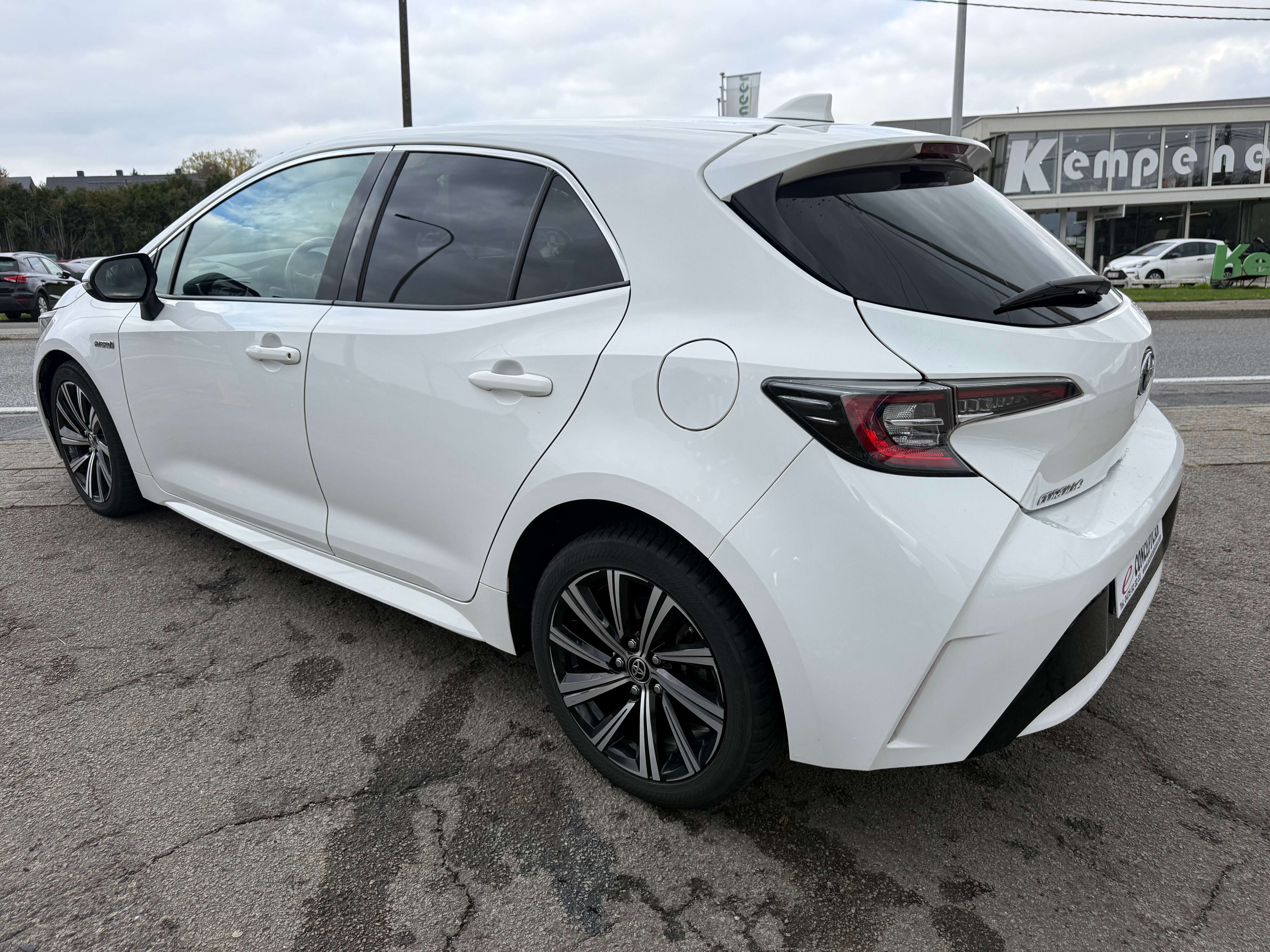 Toyota Corolla Corolla Hybrid 1.8 Dynamic / GARANTIE 12 M /