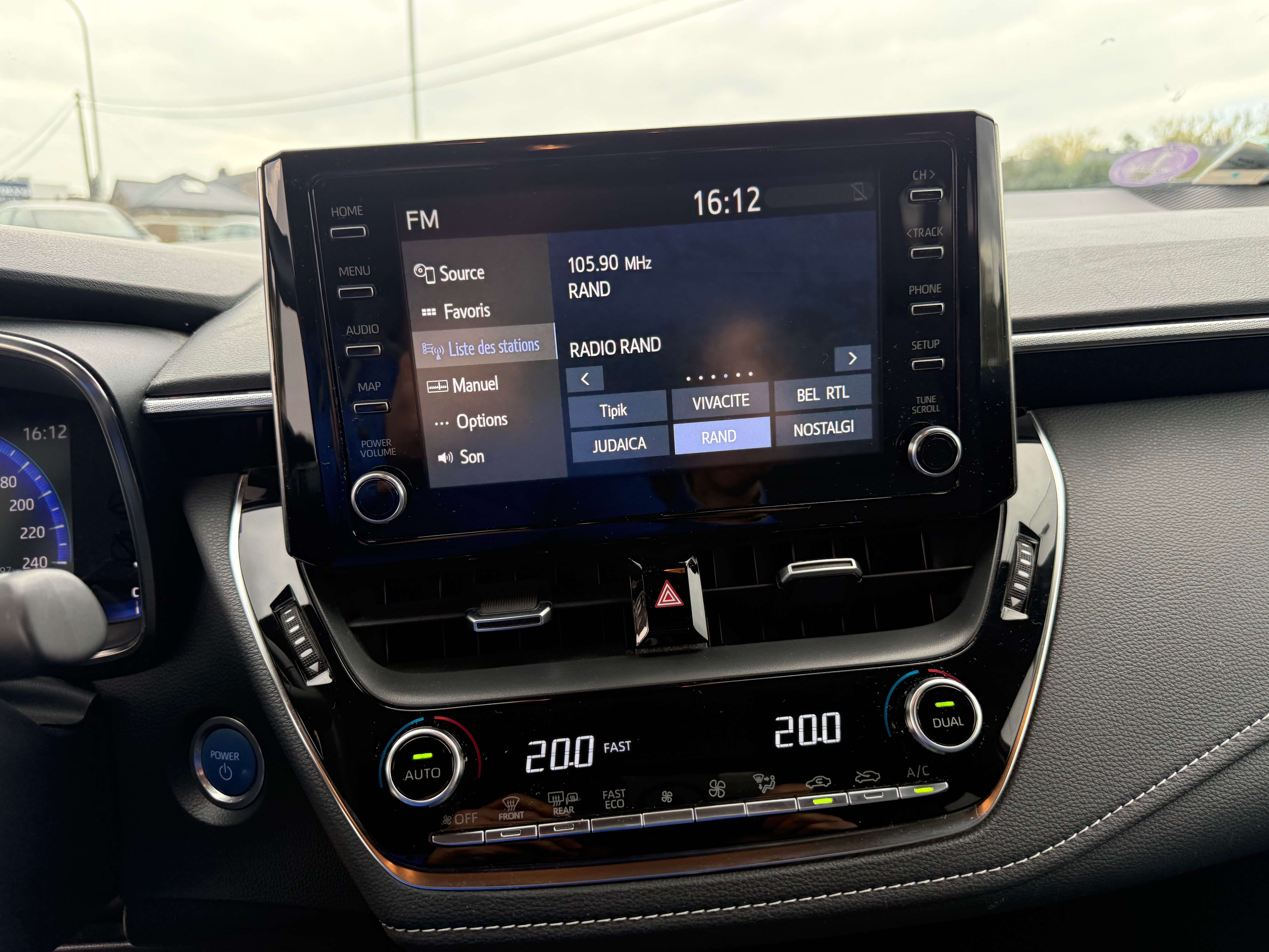 Toyota Corolla Corolla Hybrid 1.8 Dynamic / GARANTIE 12 M /