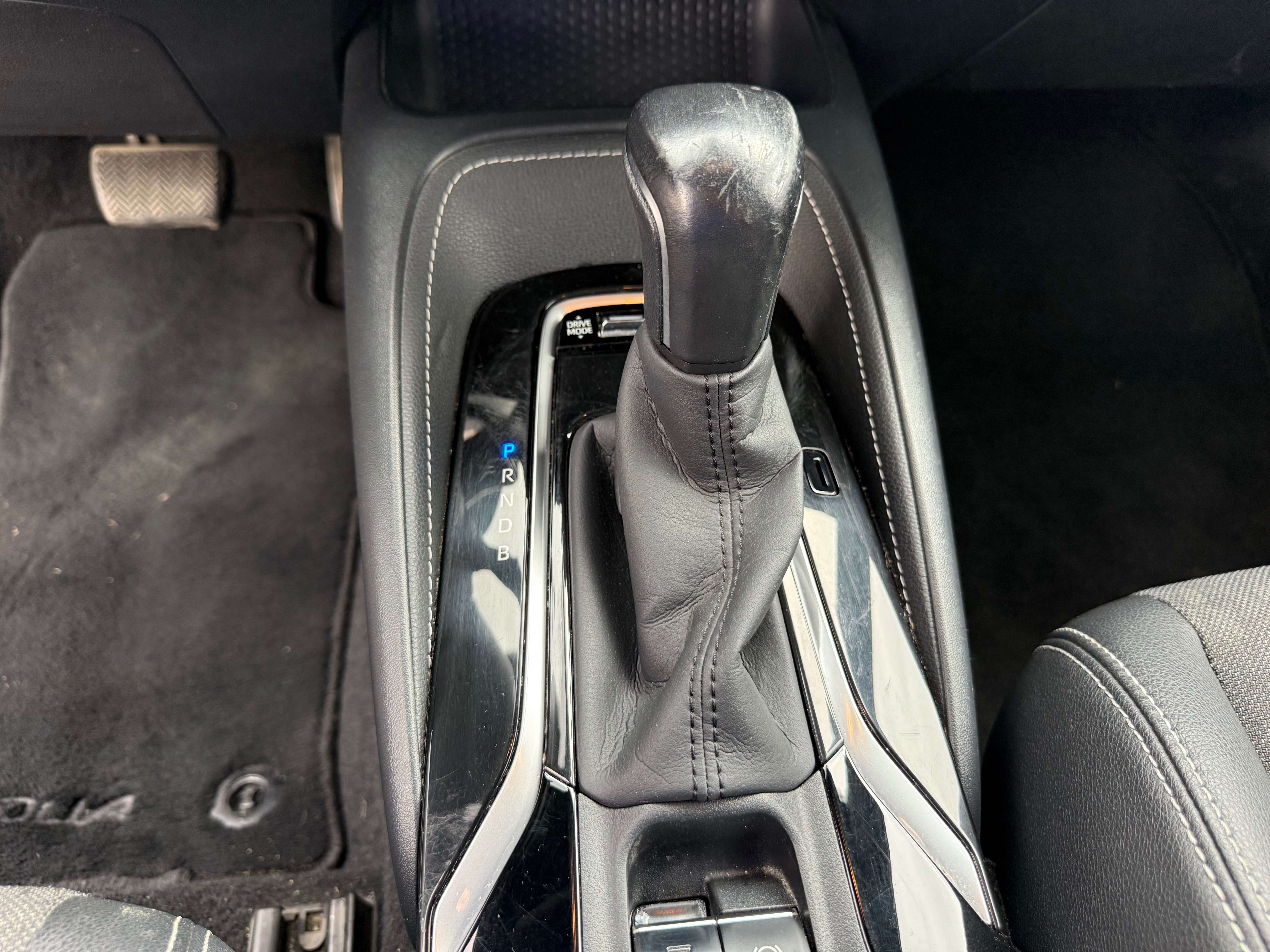 Toyota Corolla Corolla Hybrid 1.8 Dynamic / GARANTIE 12 M /