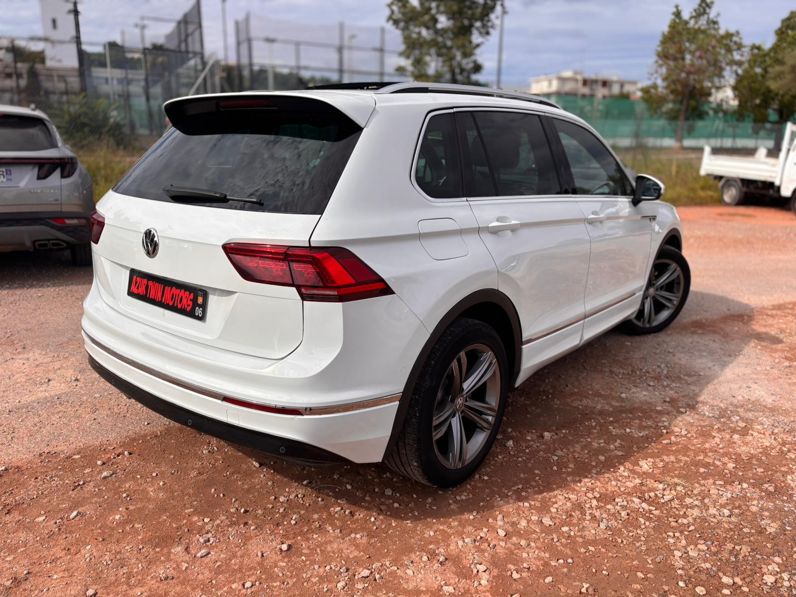 Volkswagen Tiguan II (2) 2.0 TDI 150 R-LINE EXCLUSIVE 4MOTION DSG7