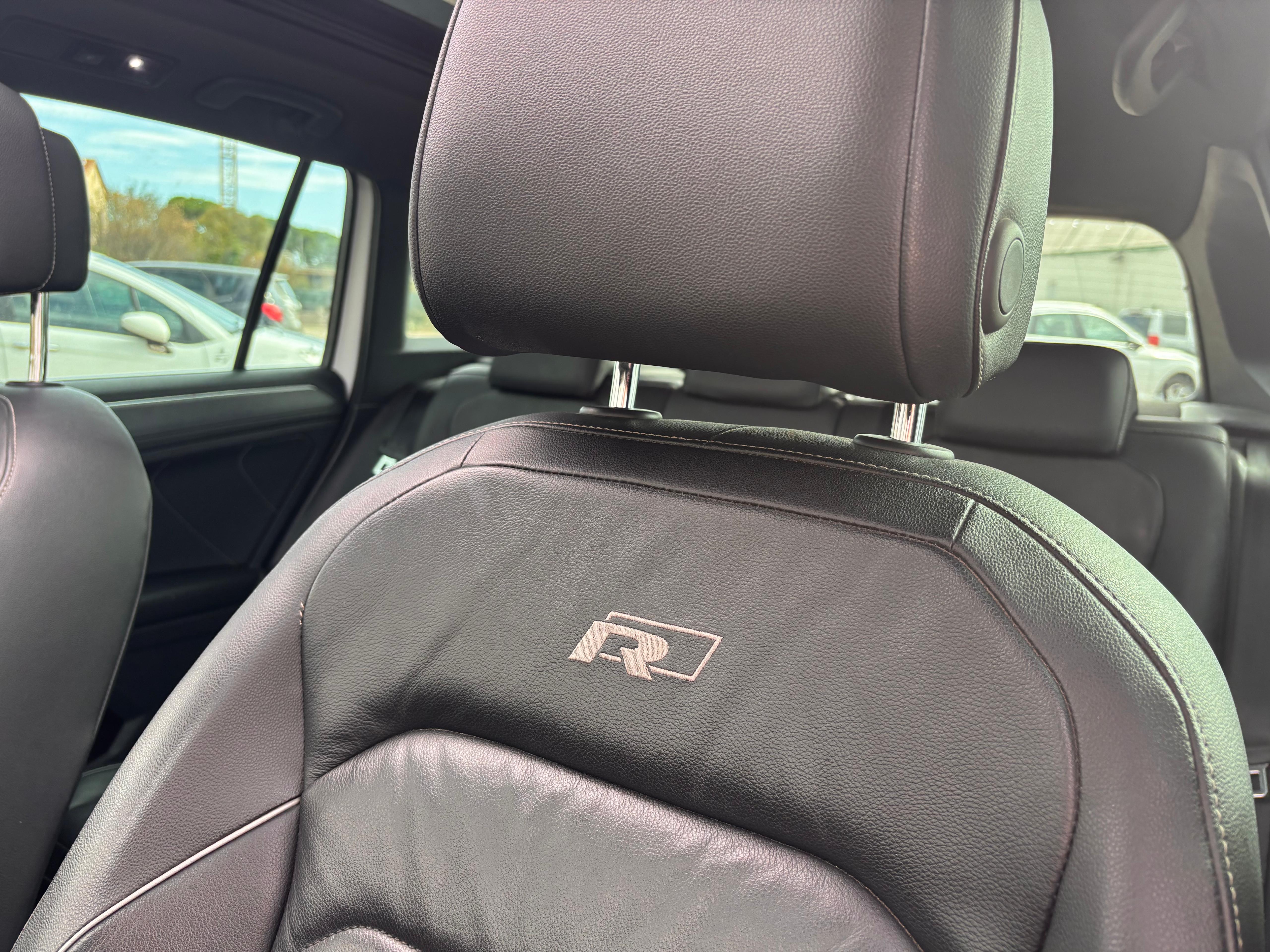 Volkswagen Tiguan II (2) 2.0 TDI 150 R-LINE EXCLUSIVE 4MOTION DSG7