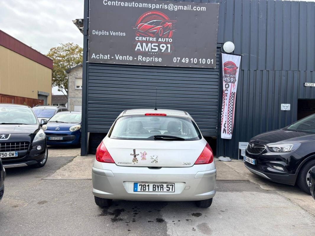 Peugeot 308 1.6 HDi90 Premium 5p