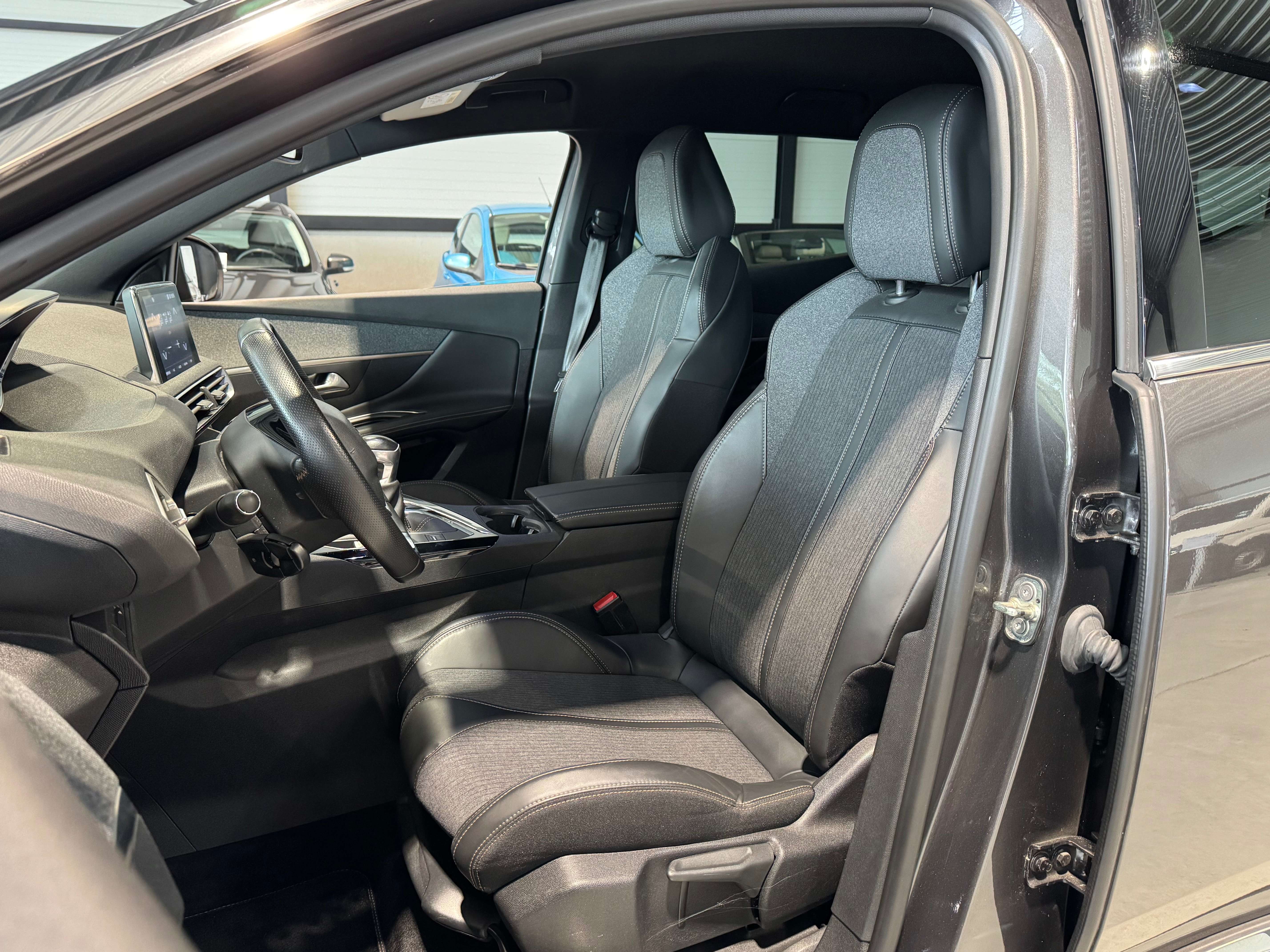 Peugeot 3008 ✅3008 -GT Line-56600km-nouvelle distribution✅