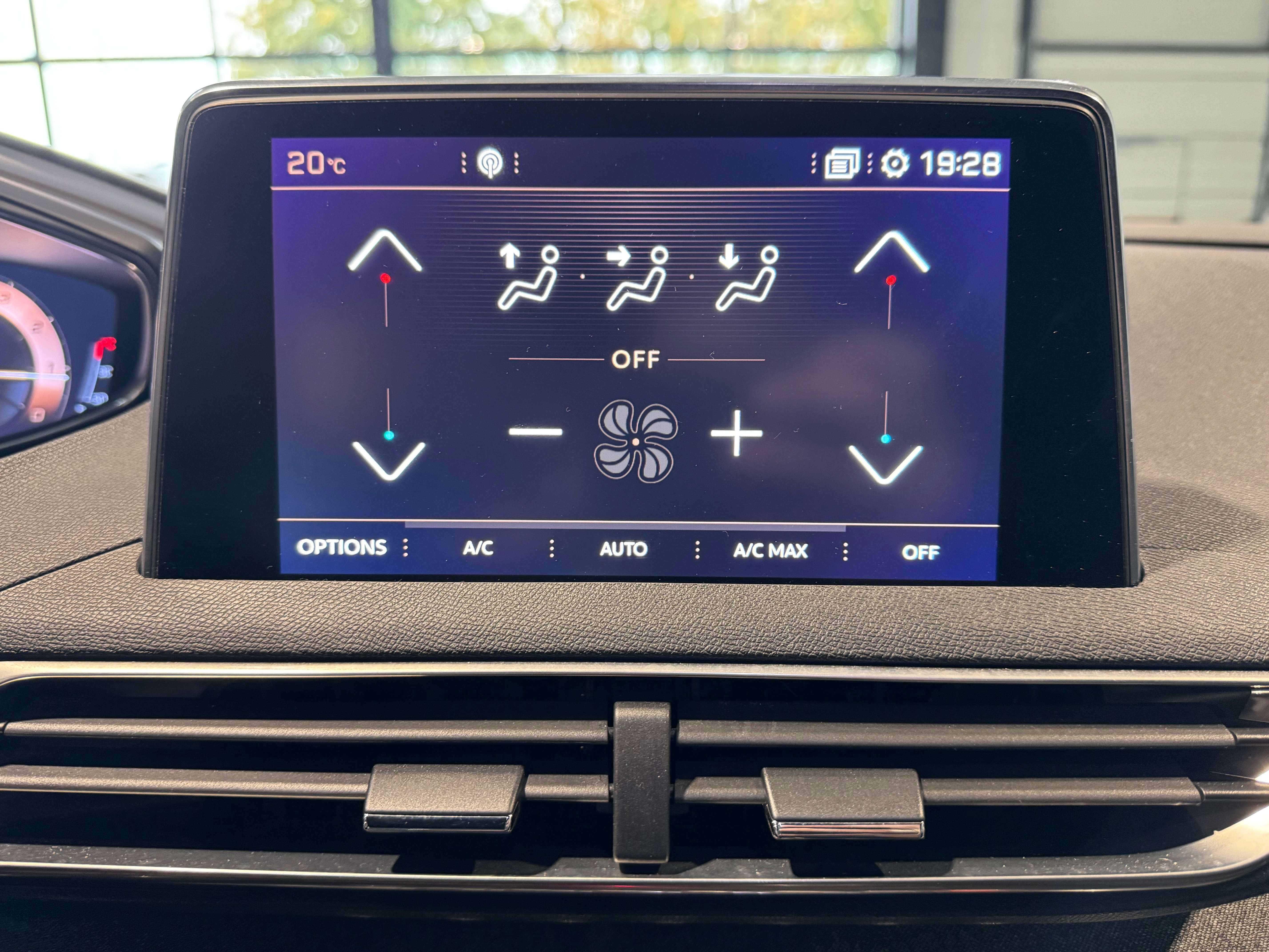 Peugeot 3008 ✅3008 -GT Line-56600km-nouvelle distribution✅