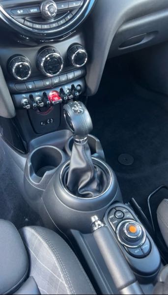 Mini COOPER MINI COOPER D 116 CV FULL OPTIONS
