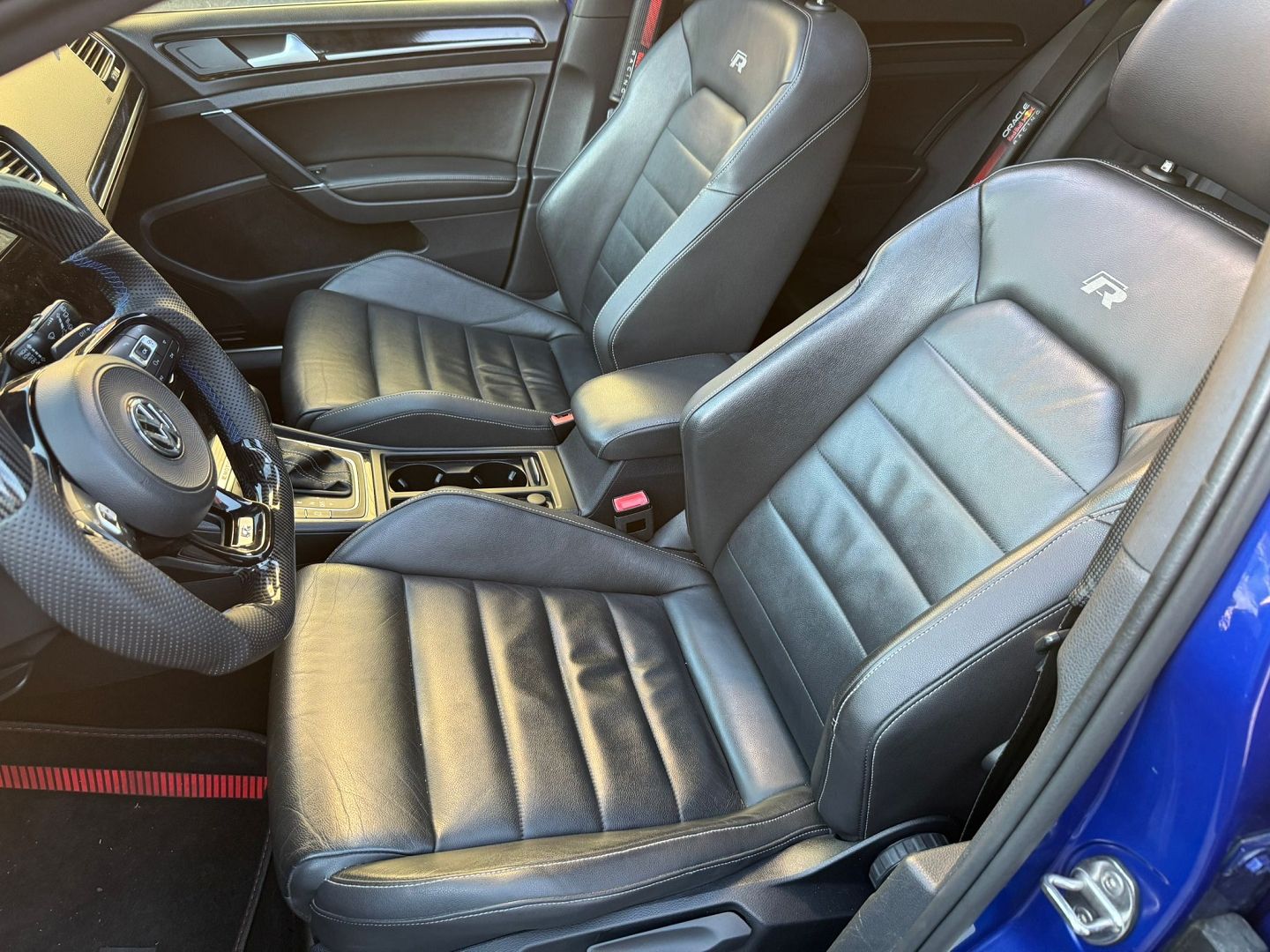 Volkswagen GOLF VII 2.0 TSI 310CH BLUEMOTION TECHNOLOGY R 4MOTION DSG7 5P