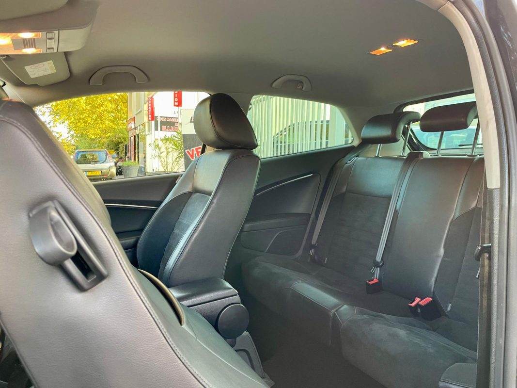 Volkswagen Polo V 1.4 TDI 105ch Sportline 3p