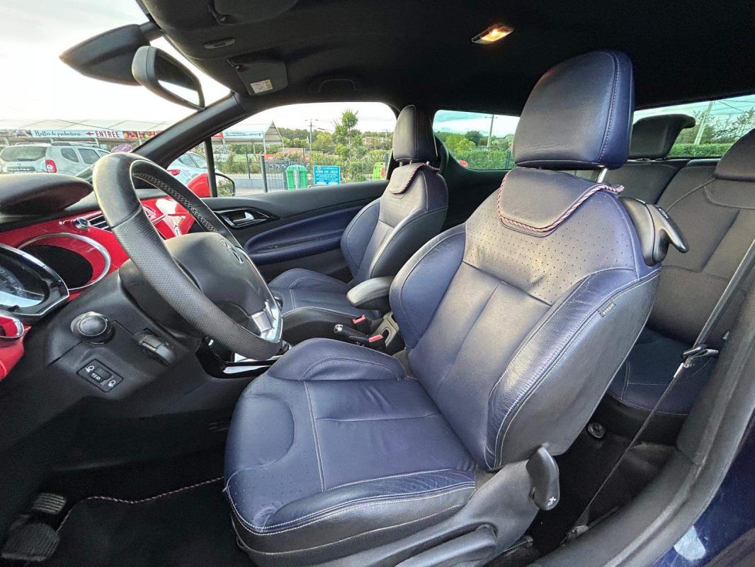 Ds 3 PureTech 130 S&S BVM6 Ines de la Fressange