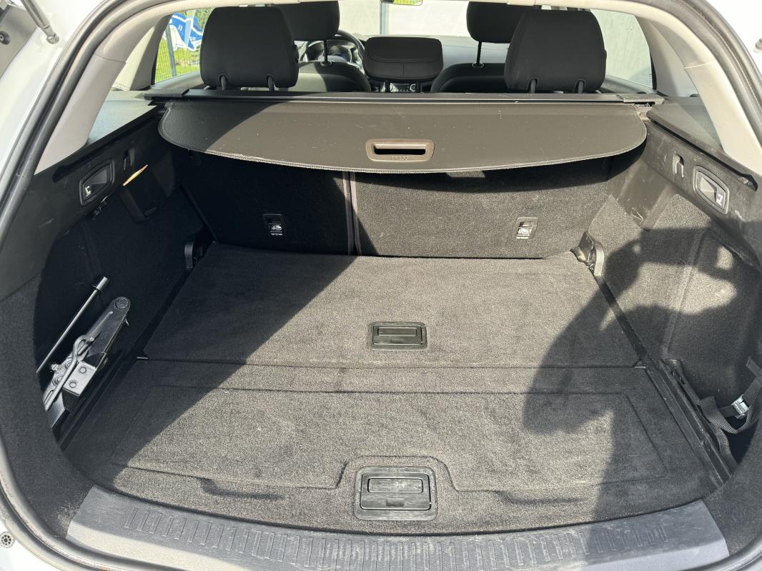 Renault Megane IV BUSINESS Blue dCi 115