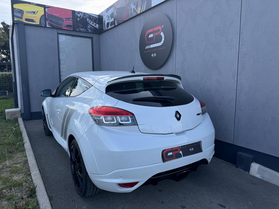Renault Megane III 2.0 275 RS Trophy