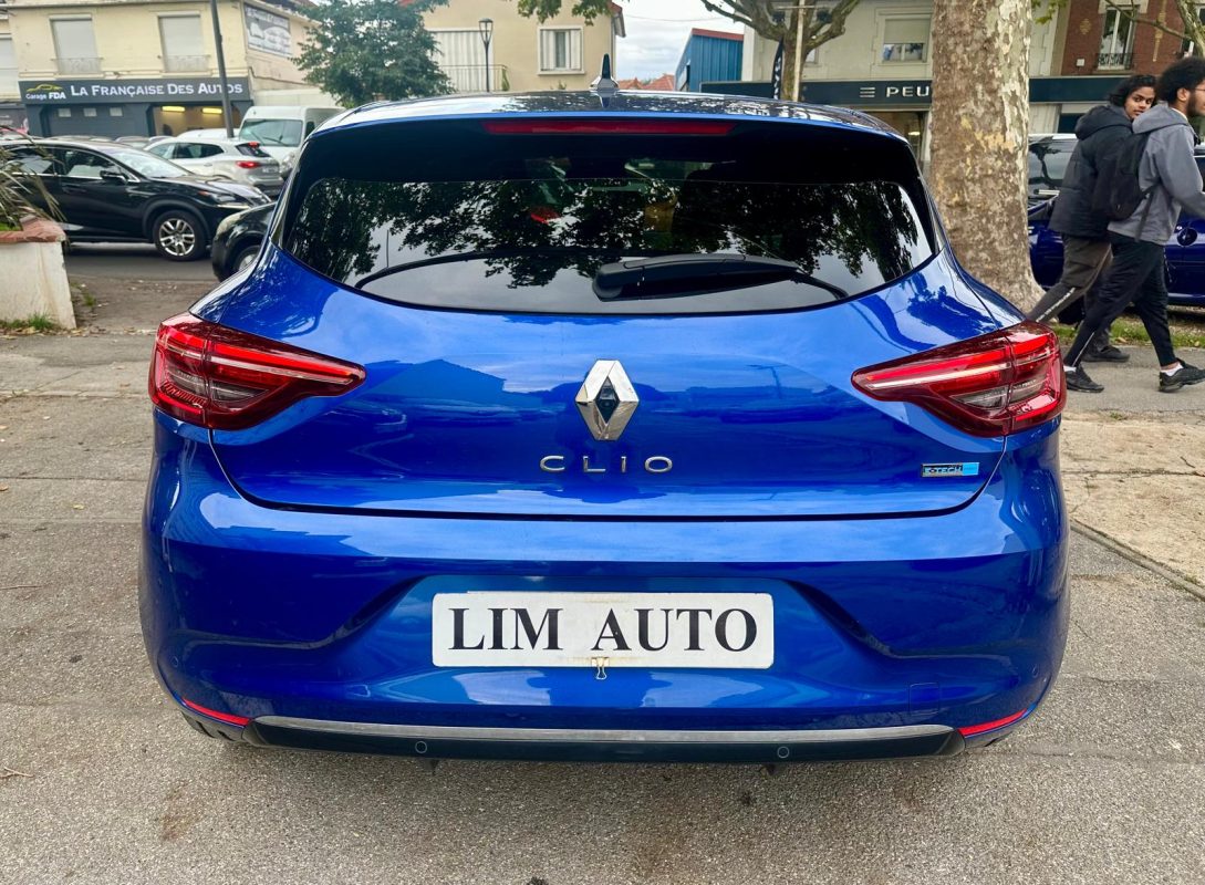 Renault Clio V 1.6 E-Tech full hybrid 145 **1ère MAIN**