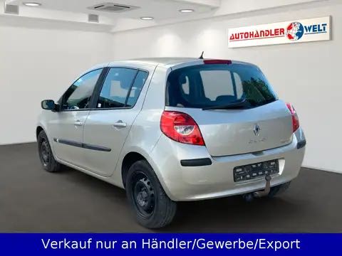 Renault Clio Renault Clio 3 1.6 dynamique