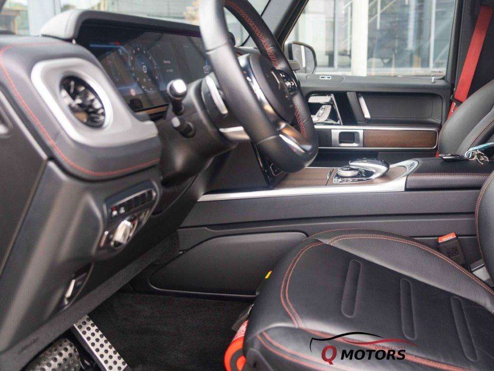 Mercedes-Benz G 500 AMG Line-ACC-LED-360