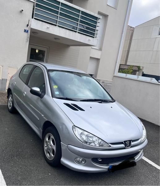 Peugeot 206 (2) 1.4 75 GENERATION 5P