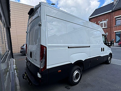 Iveco Daily 2.3 Turbo Airco Vitres Elect 3Places 35S14