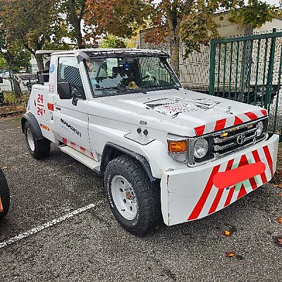 Toyota Land Cruiser (KZJ90) (2) 3.0 TD GX 3P