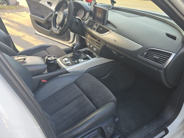 Audi A6 IV (2) AVANT 3.0 TDI CLEAN DIESEL 272 Sline QUATTRO S TRONIC