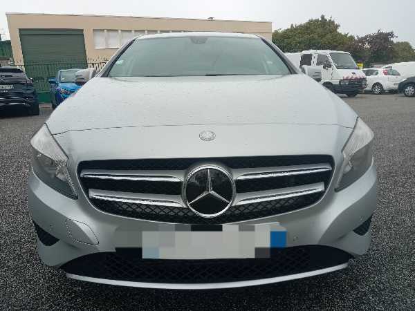 Mercedes-Benz Classe A III (2) 180 6CV INTUITION