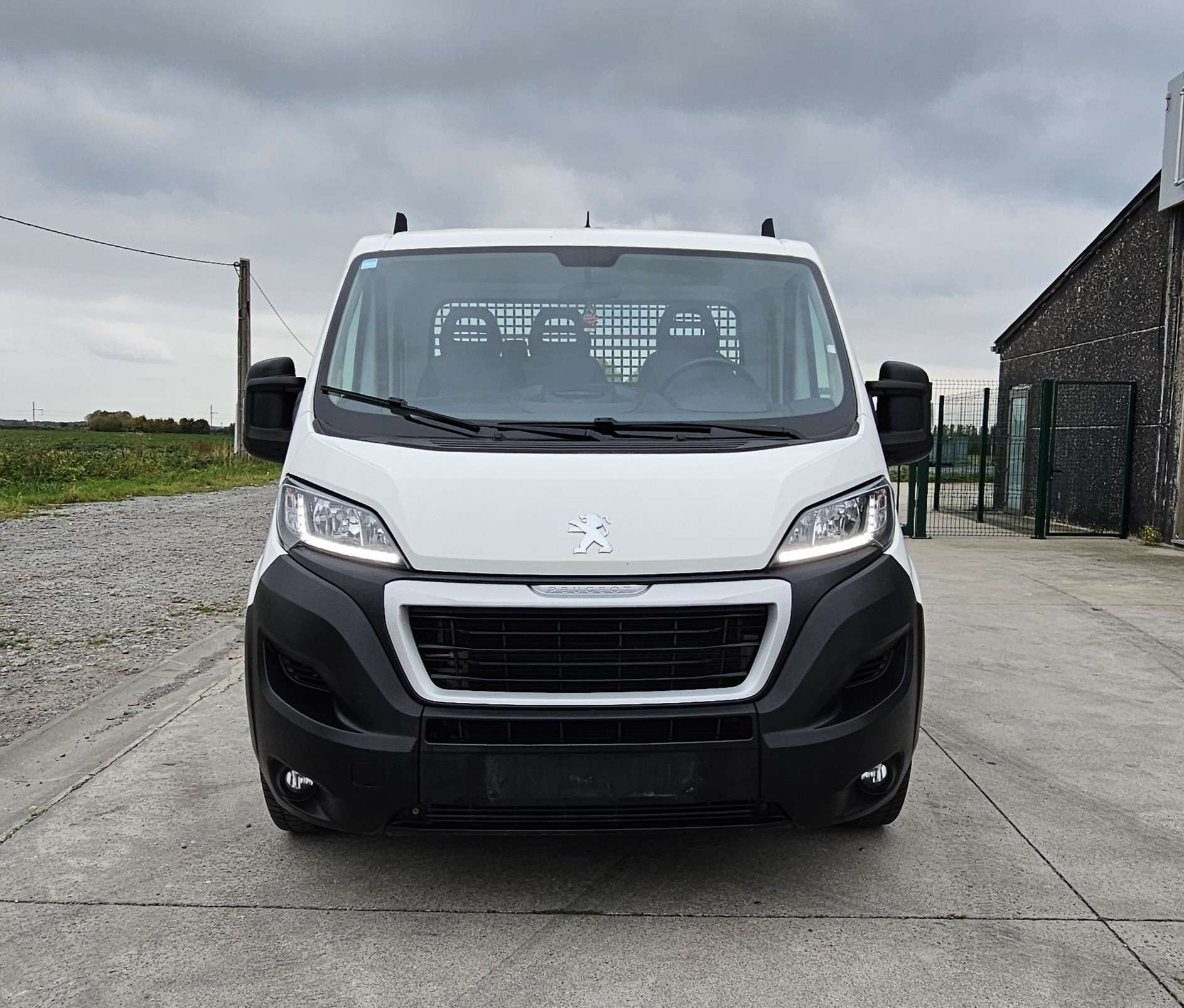 Peugeot Boxer Boxer 2.2 BlueHDi L4 BENNE - Susp réglable