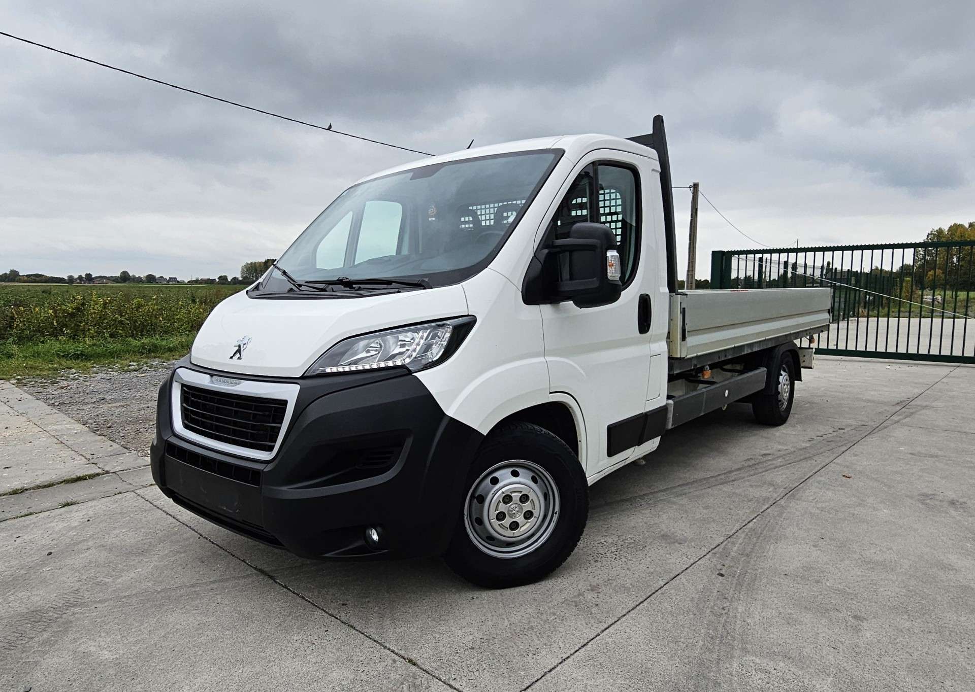 Peugeot Boxer Boxer 2.2 BlueHDi L4 BENNE - Susp réglable