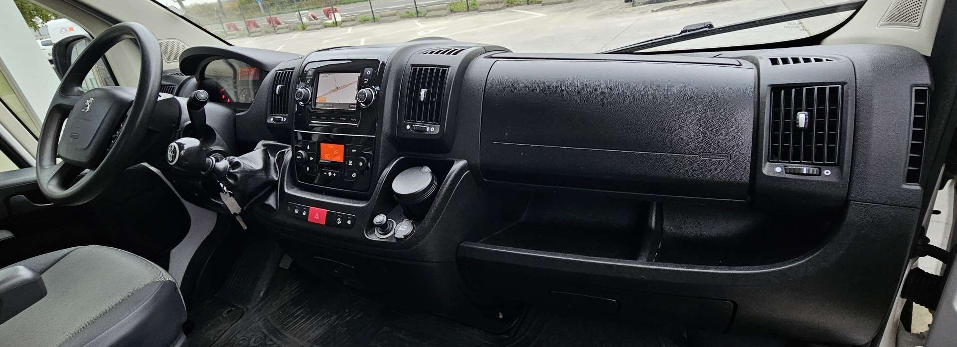Peugeot Boxer Boxer 2.2 BlueHDi L4 BENNE - Susp réglable