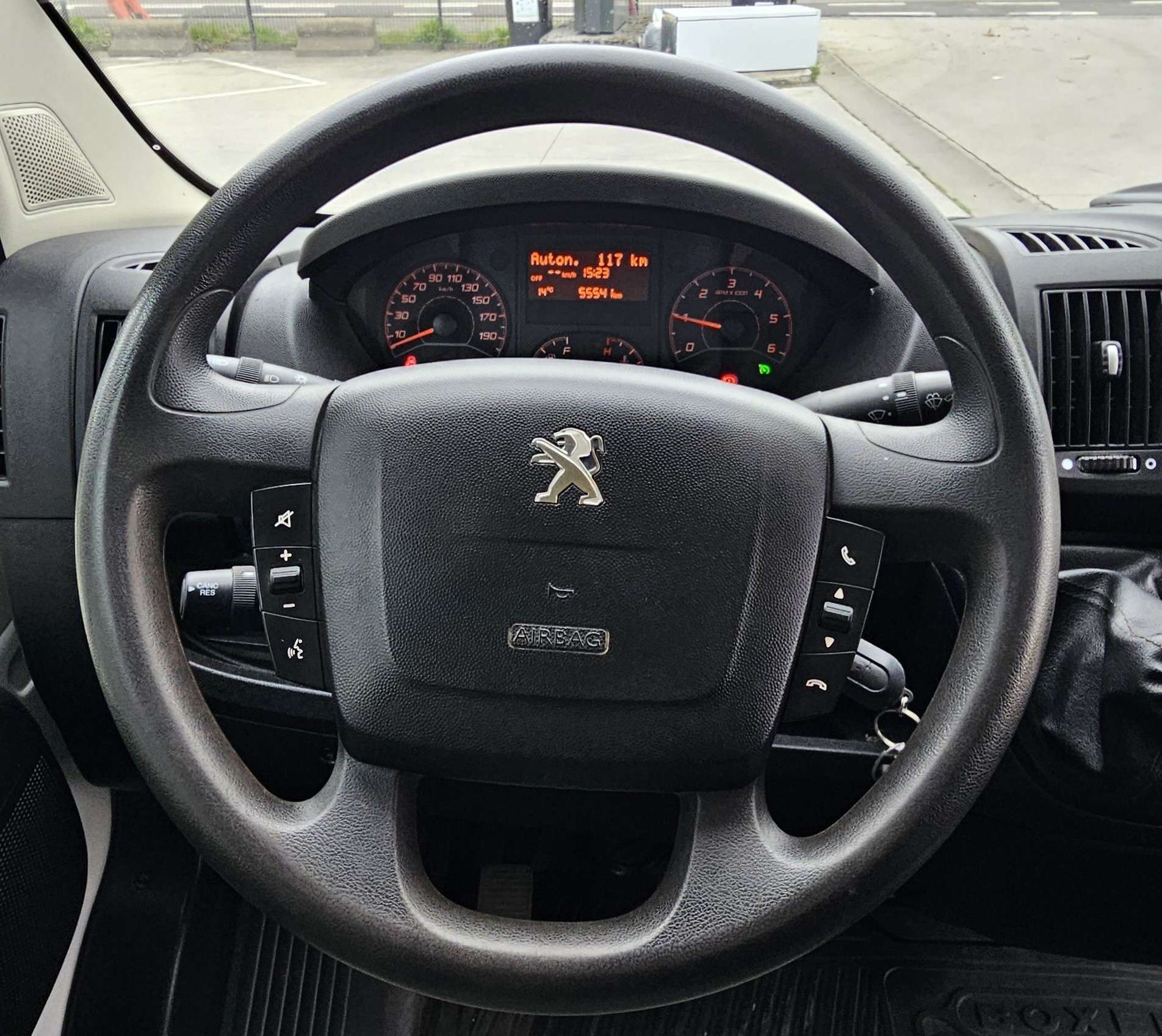 Peugeot Boxer Boxer 2.2 BlueHDi L4 BENNE - Susp réglable