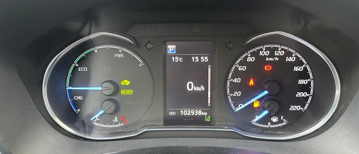 Toyota Yaris III 1.5 HYBRID 100H COLLECTION **1ère MAIN**