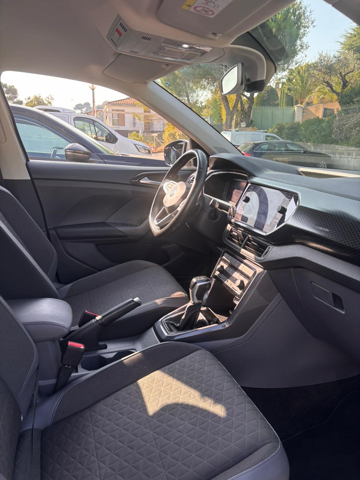 Volkswagen T-cross 1.0 TSI 115 R-LINE DSG