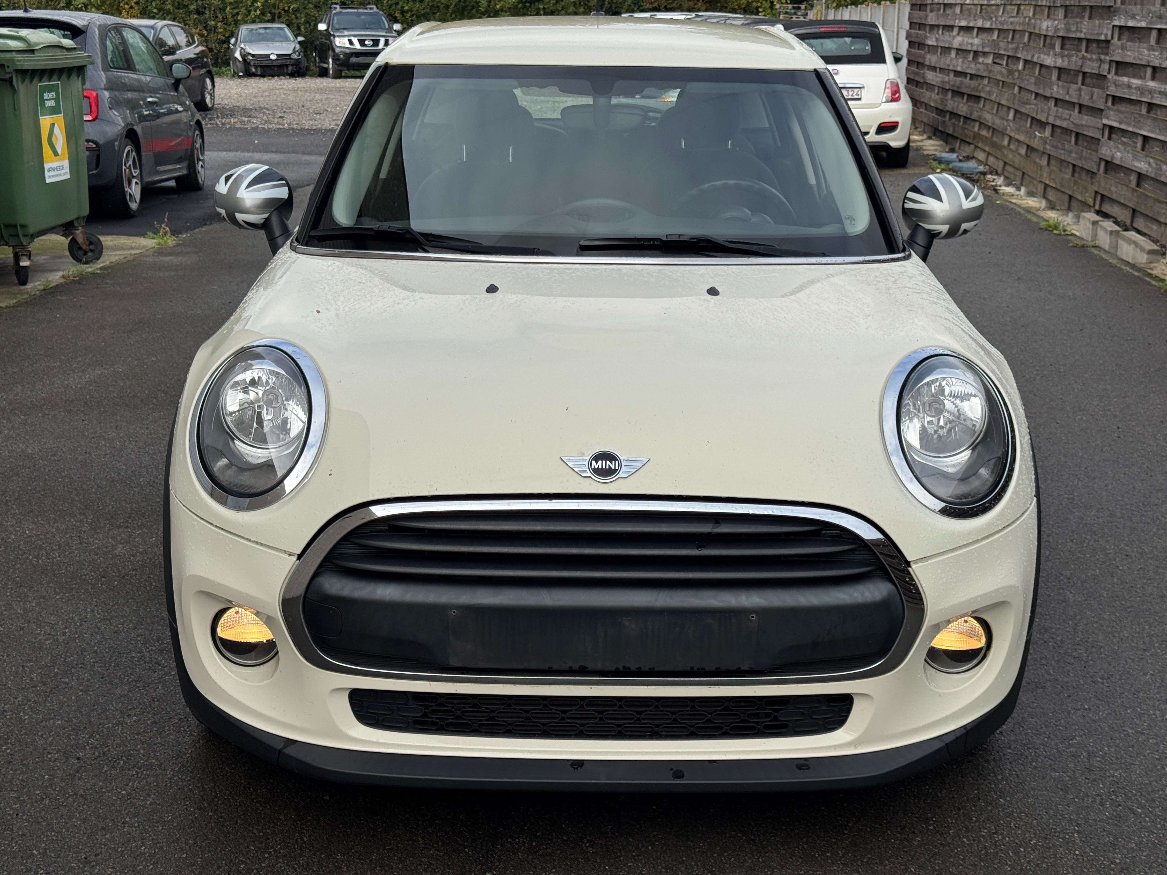 MINI One ** 1.2 ** 5 portes ** Marchand ou export **