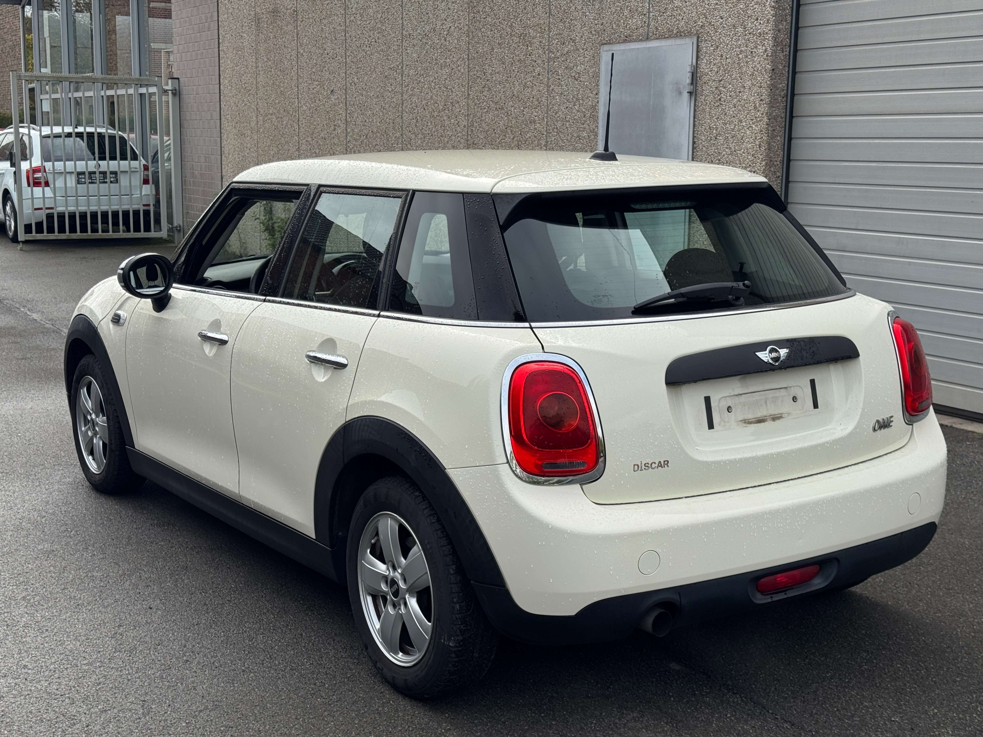 MINI One ** 1.2 ** 5 portes ** Marchand ou export **