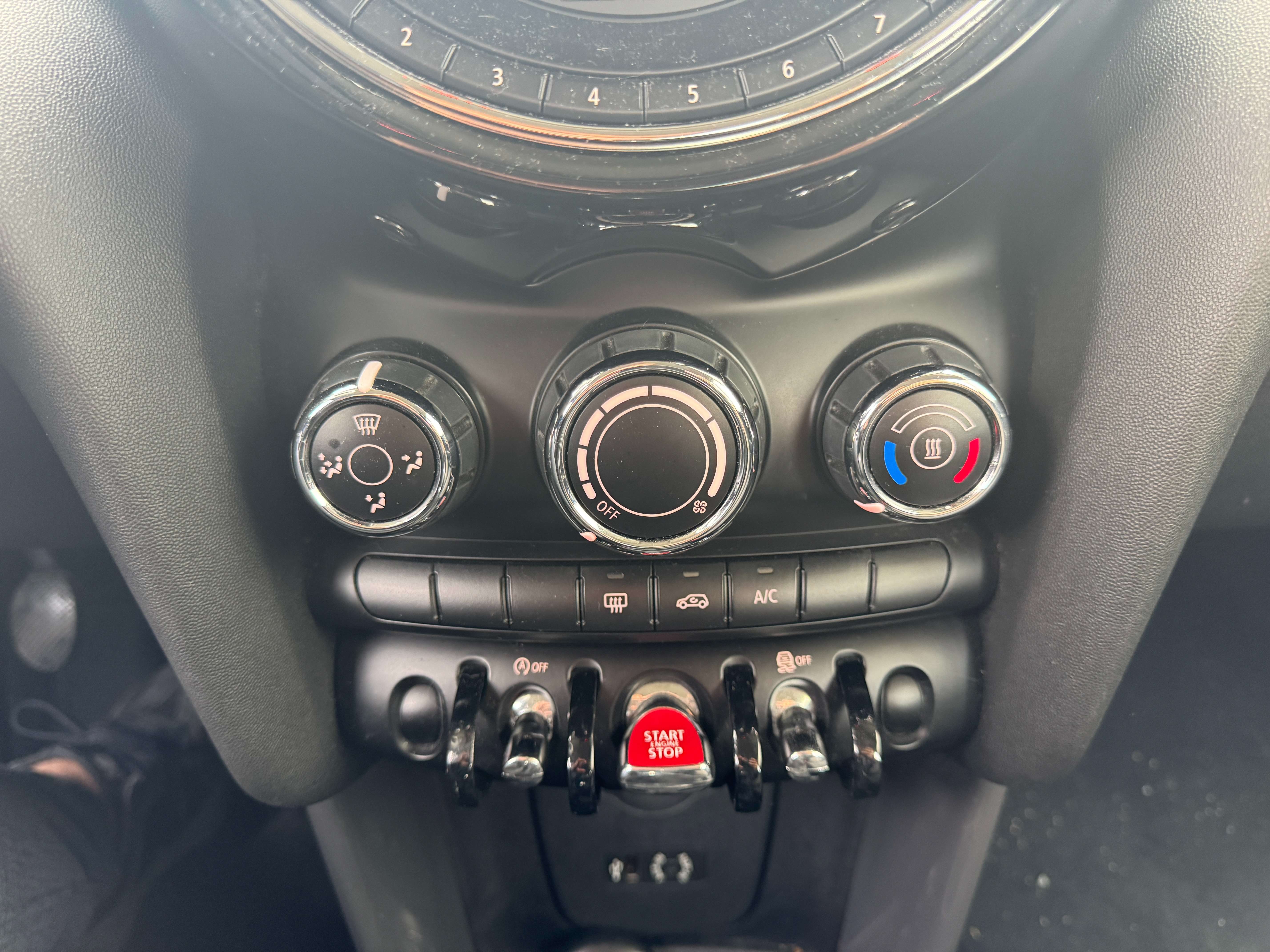 MINI One ** 1.2 ** 5 portes ** Marchand ou export **