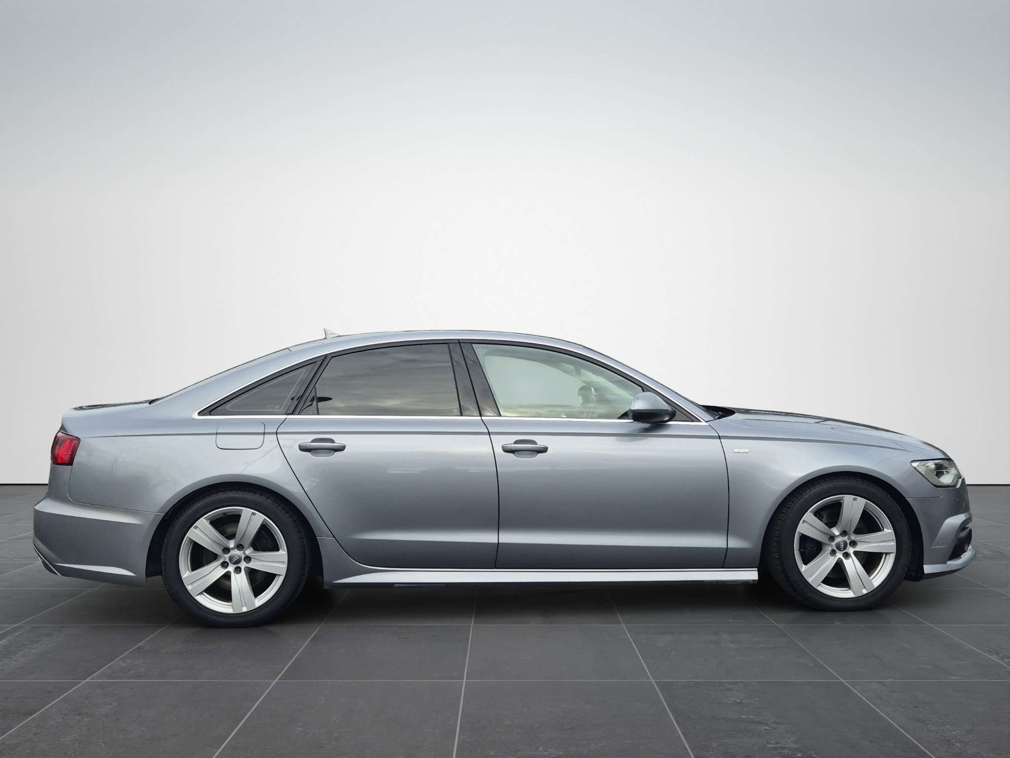 Audi A6 3.0 TDi V6 S tronic - Berline Premium Finition "S-Line" - Garantie 12 Mois avec Entretien Effectué - Dispo - Zone LEZ Ok