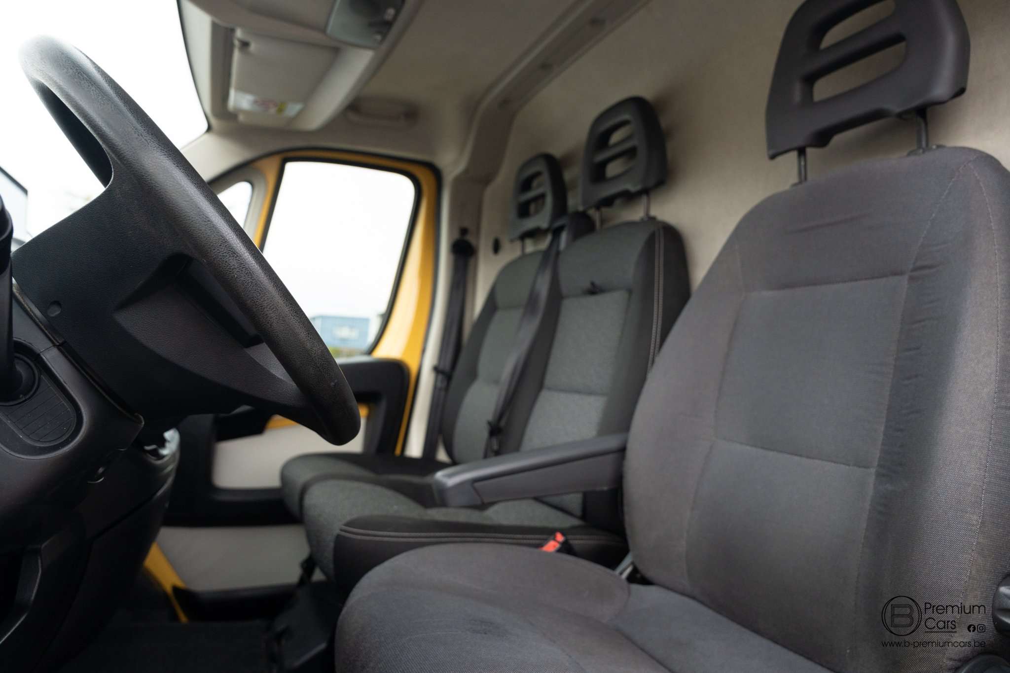 Fiat Ducato L2H2 Laadklep, 3-zit, Airco! Camera! Uniek! Top!