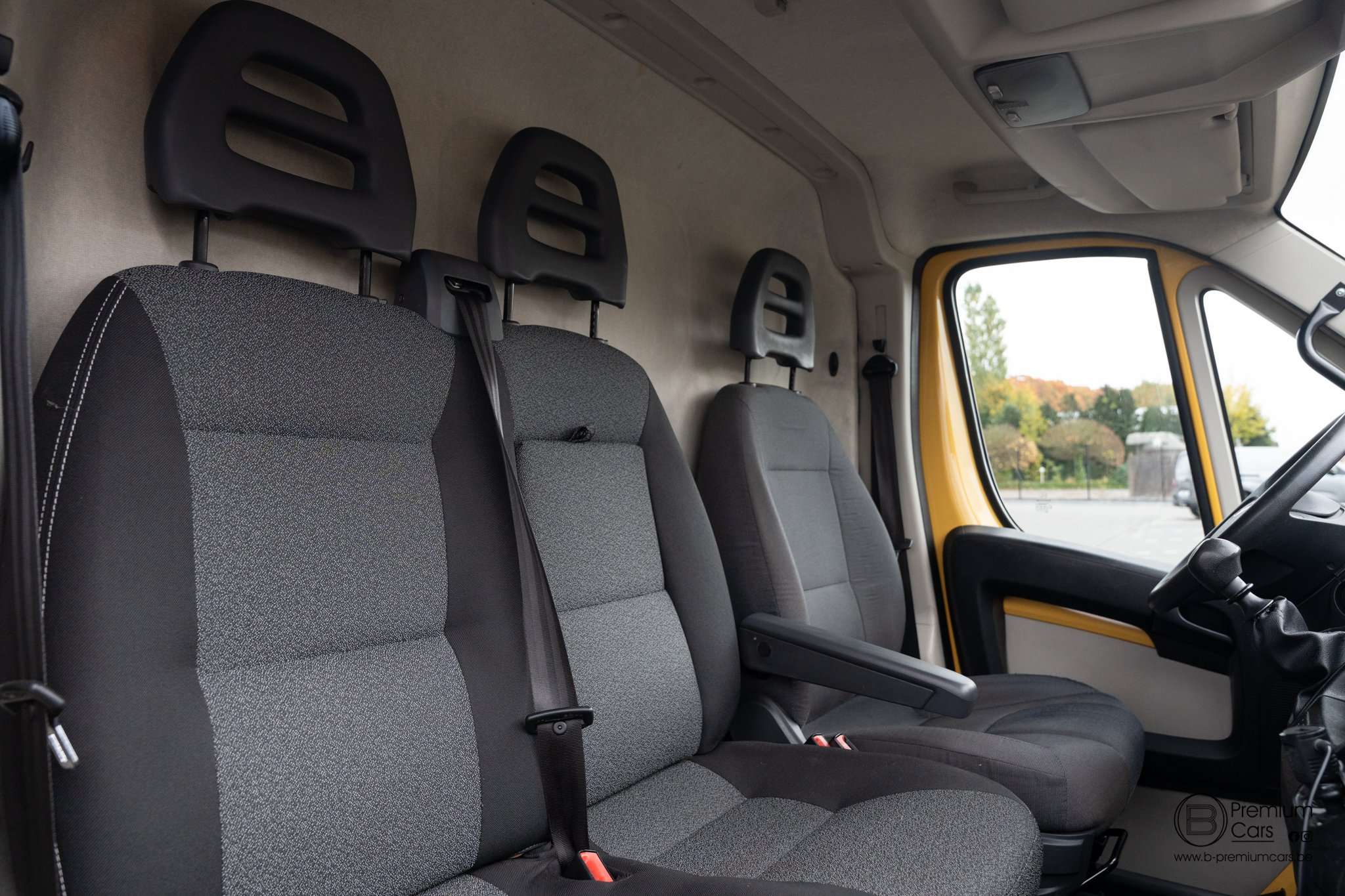 Fiat Ducato L2H2 Laadklep, 3-zit, Airco! Camera! Uniek! Top!