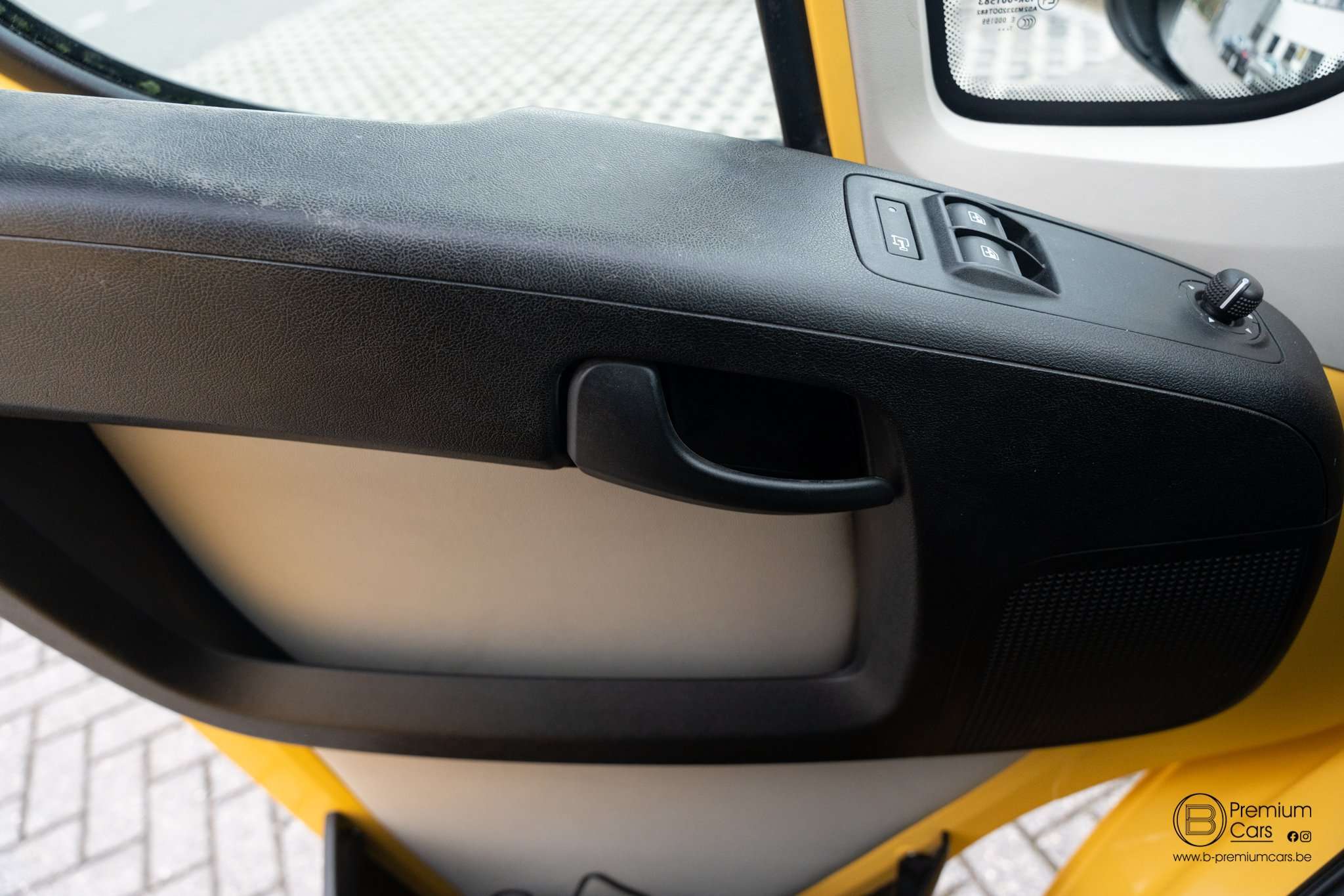 Fiat Ducato L2H2 Laadklep, 3-zit, Airco! Camera! Uniek! Top!