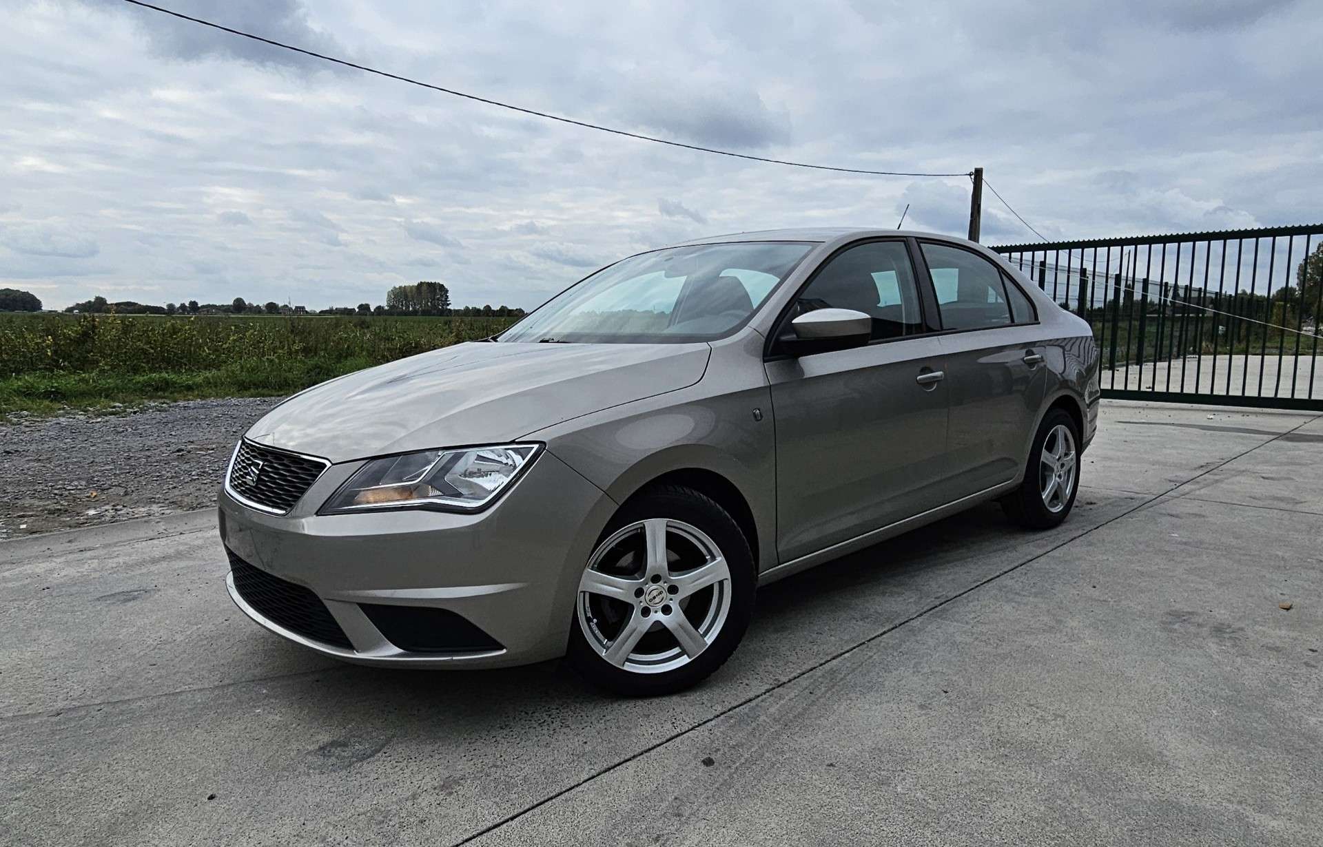 SEAT Toledo Toledo 1.2 TSI - Garantie 12 mois