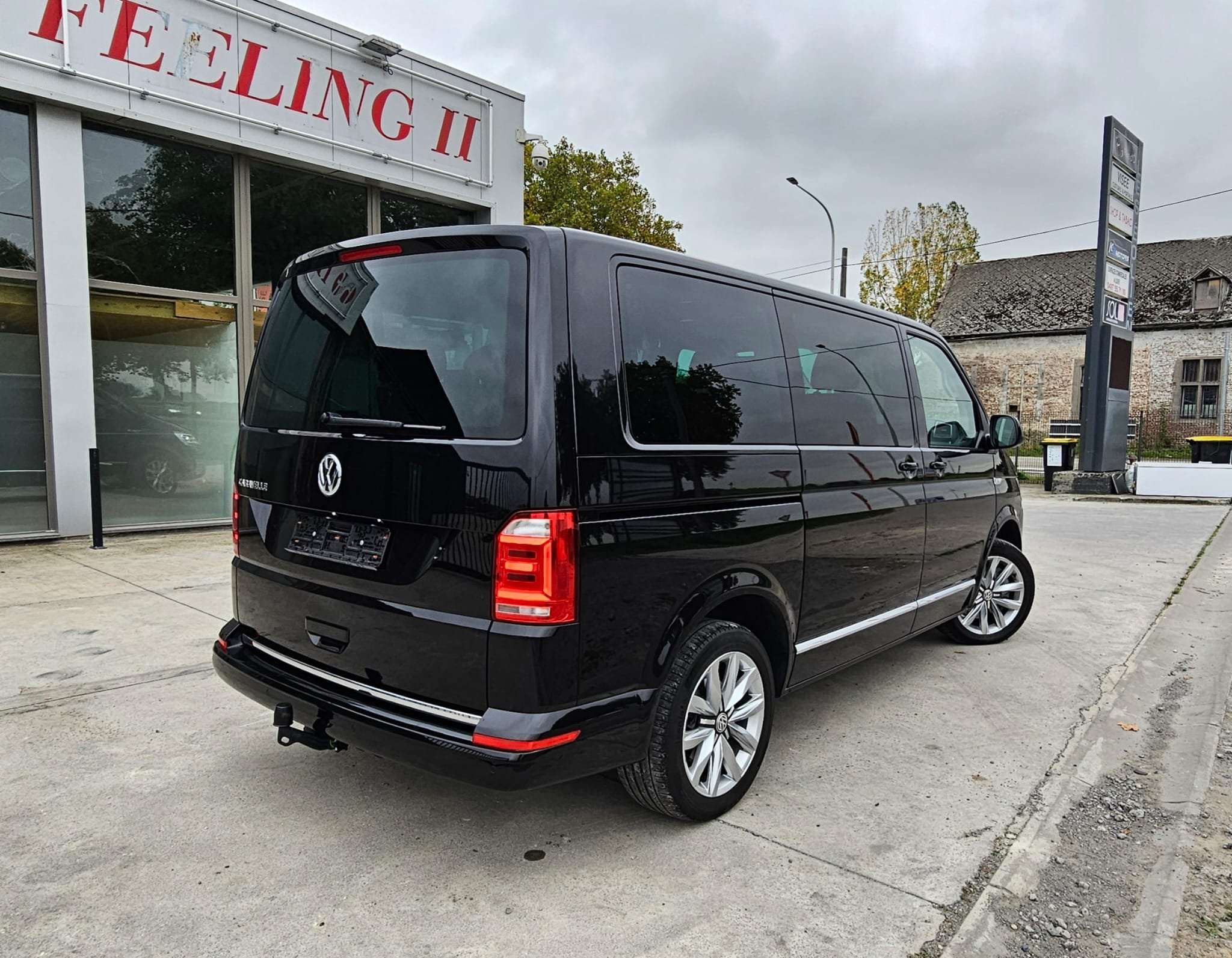 Volkswagen T6 Caravelle 2.0 TDi SCR BMT Highline DSG // 8 PL. (FULL)