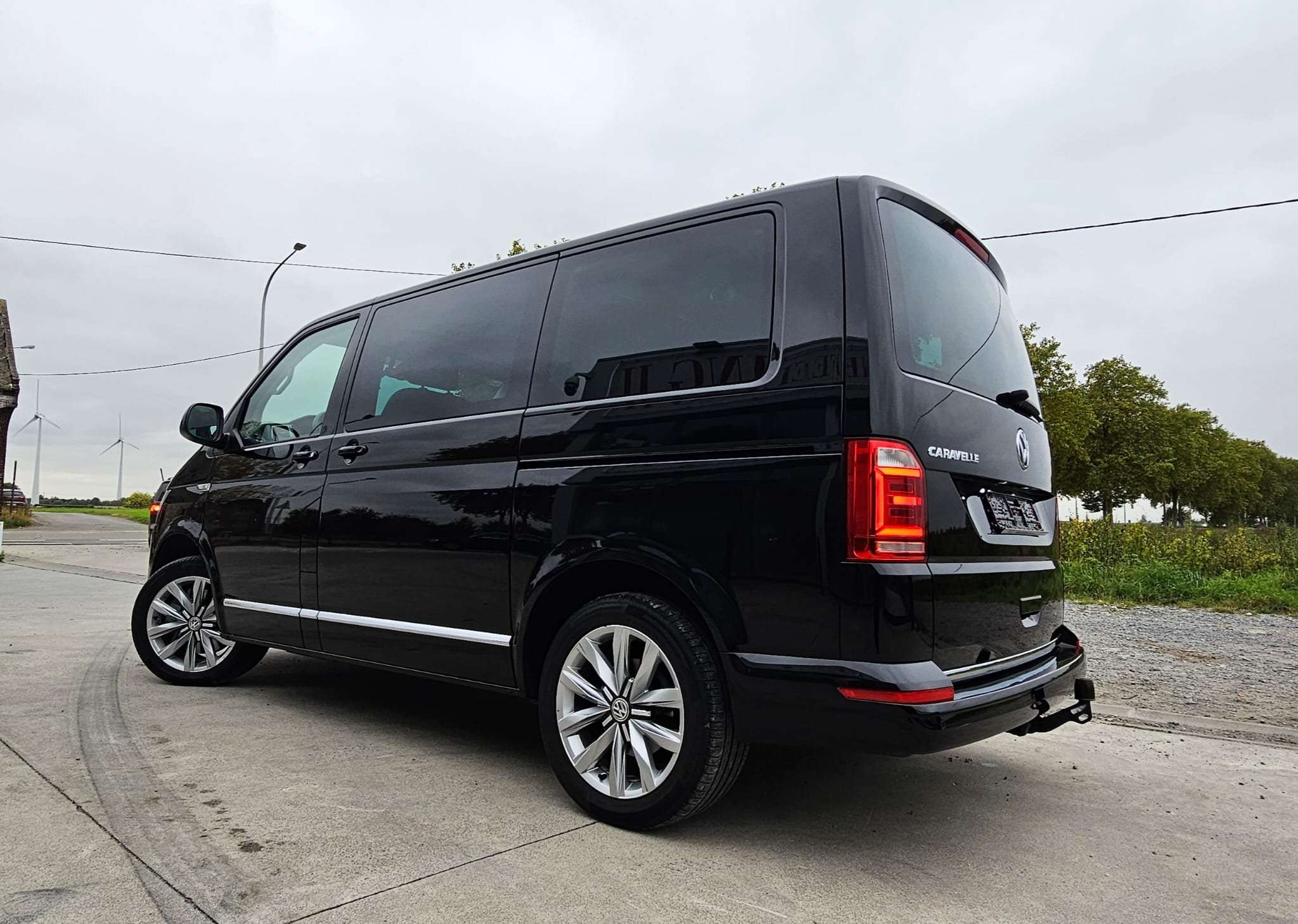 Volkswagen T6 Caravelle 2.0 TDi SCR BMT Highline DSG // 8 PL. (FULL)