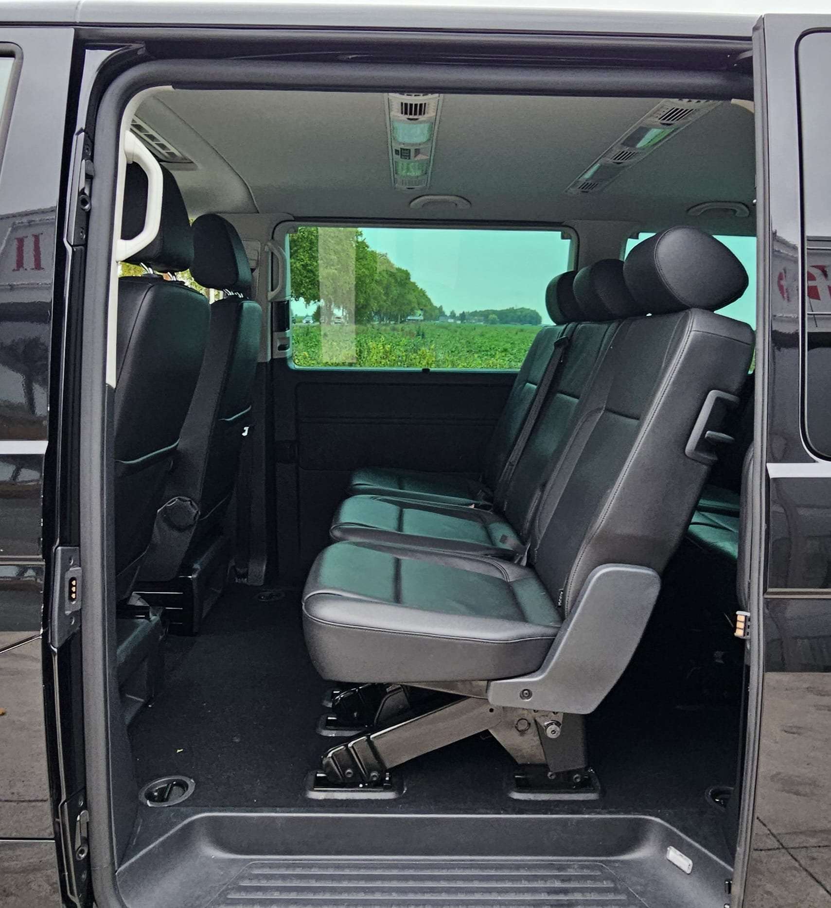 Volkswagen T6 Caravelle 2.0 TDi SCR BMT Highline DSG // 8 PL. (FULL)