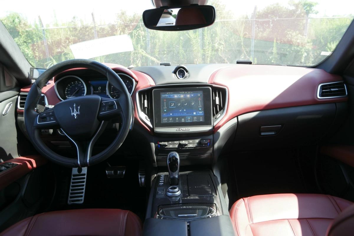 Maserati Ghibli 3.0 410 S BVA