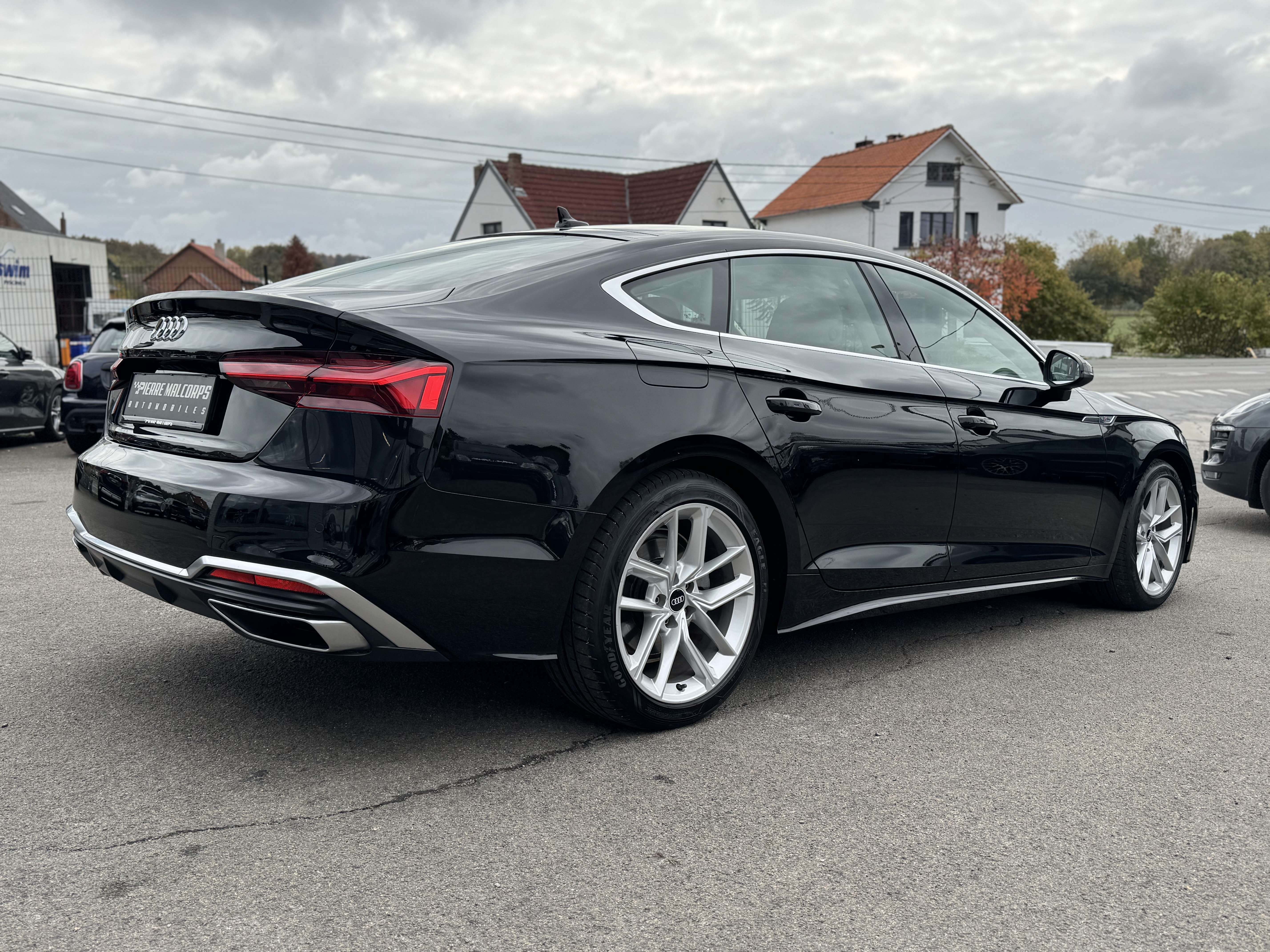 Audi A5 Sportback 35 TFSI S line S tronic / NAV / CUIR