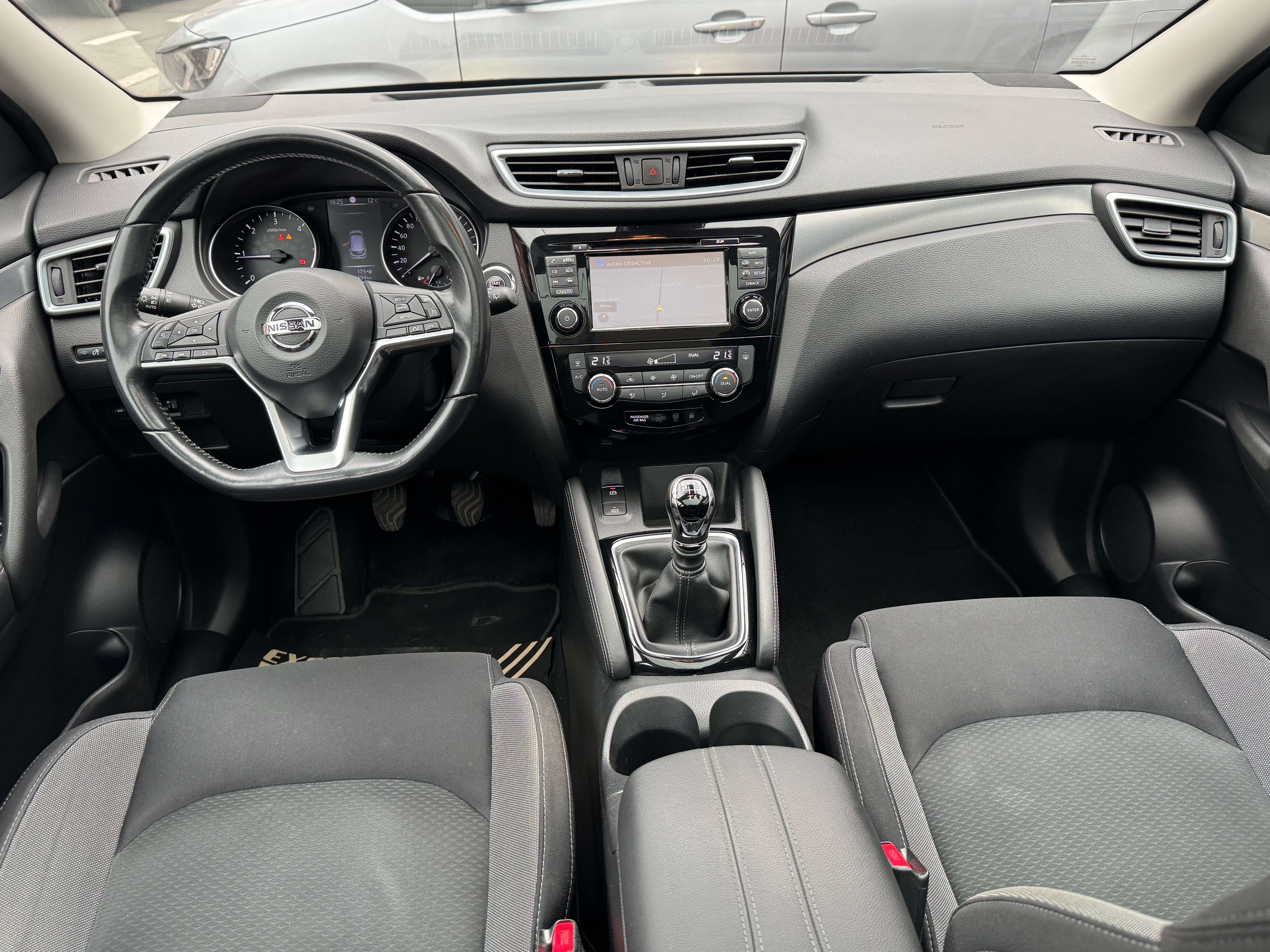 Nissan Qashqai 1.5 dCi Business Edition+ Toit Pano Camera360