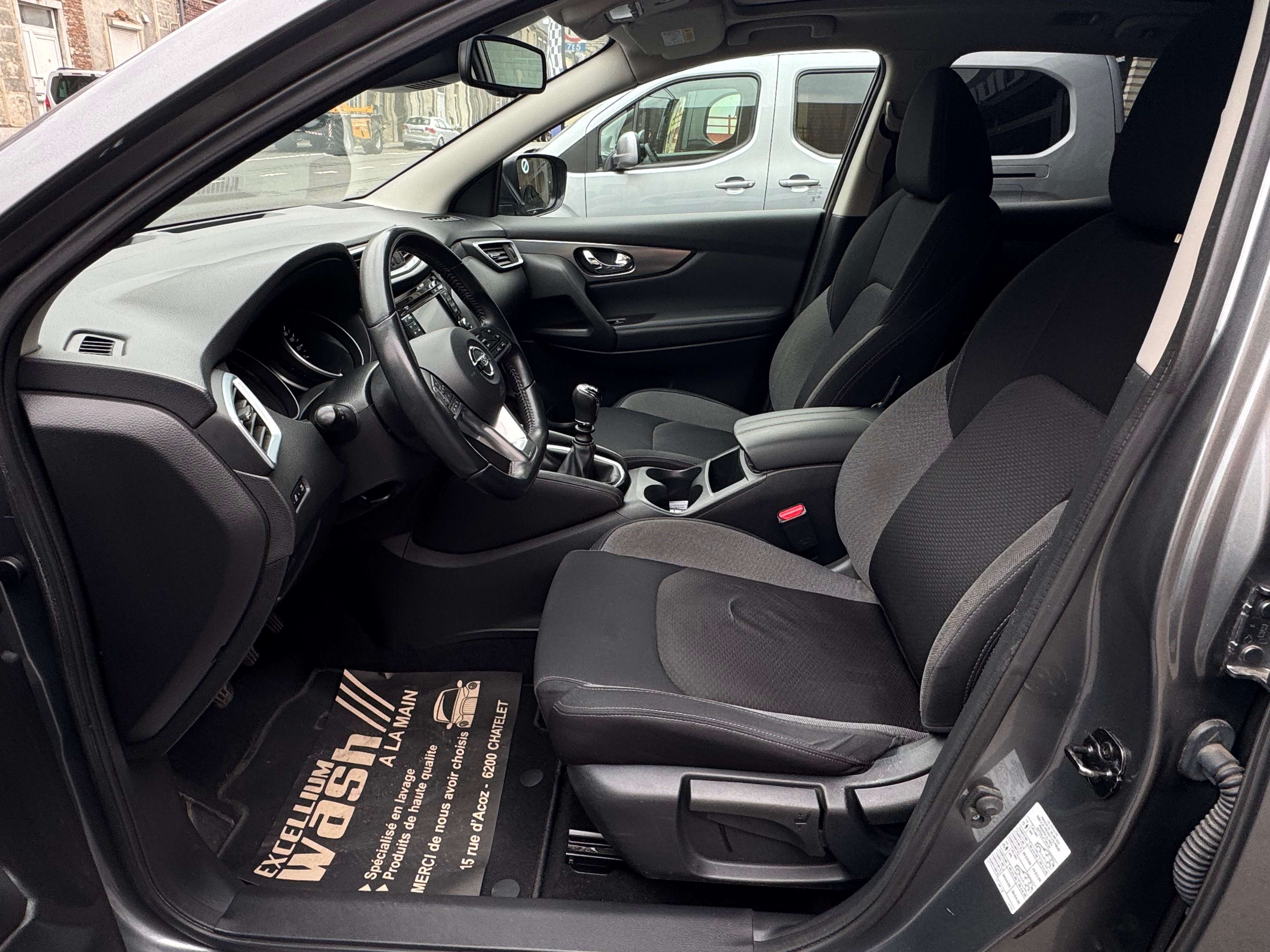 Nissan Qashqai 1.5 dCi Business Edition+ Toit Pano Camera360