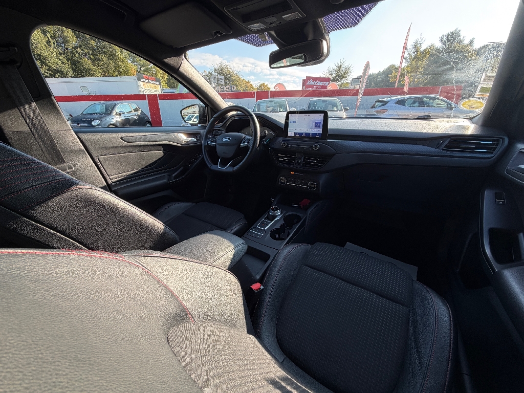 Ford Focus 1.5 EcoBlue 120 SetS BVA8 ST Line