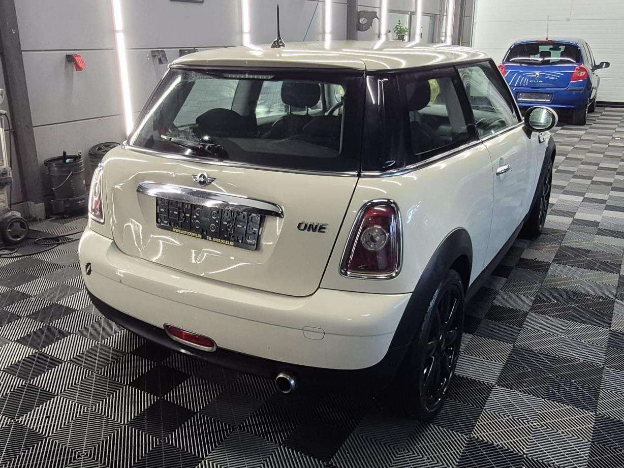 MINI One 1.4i benzine bj. 2009 102000km
