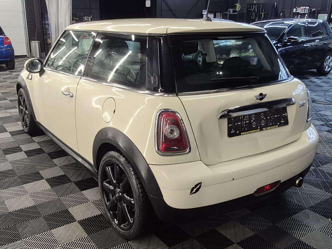 MINI One 1.4i benzine bj. 2009 102000km